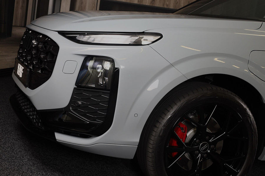 Audi Q3 1.5 200kW e-hybrid S Line / Head Up / Sonos / Memory / 360 Camera / Acc / Lane Assist / Dode Hoek / Open Pano / 20 Inch