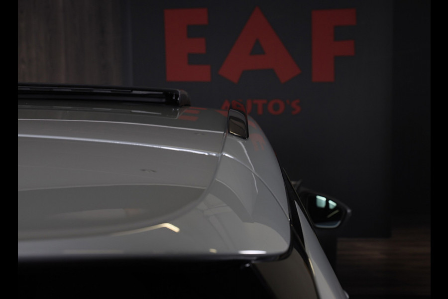 Audi Q3 1.5 200kW e-hybrid S Line / Head Up / Sonos / Memory / 360 Camera / Acc / Lane Assist / Dode Hoek / Open Pano / 20 Inch