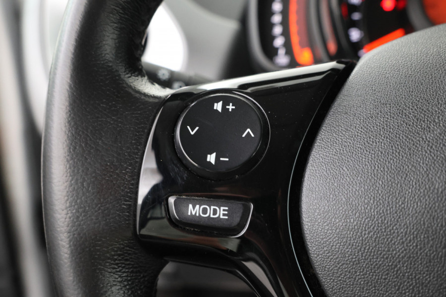 Toyota Aygo 1.0 VVT-i x-play 5 Deurs, Camera,