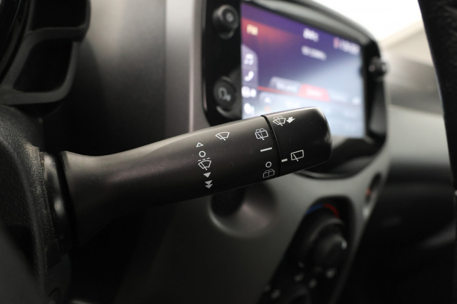Toyota Aygo 1.0 VVT-i x-play 5 Deurs, Camera,