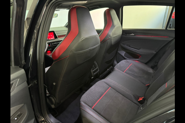 Volkswagen Golf 2.0 TSI GTI Clubsport Pano|Sfeer|IQ|Camera