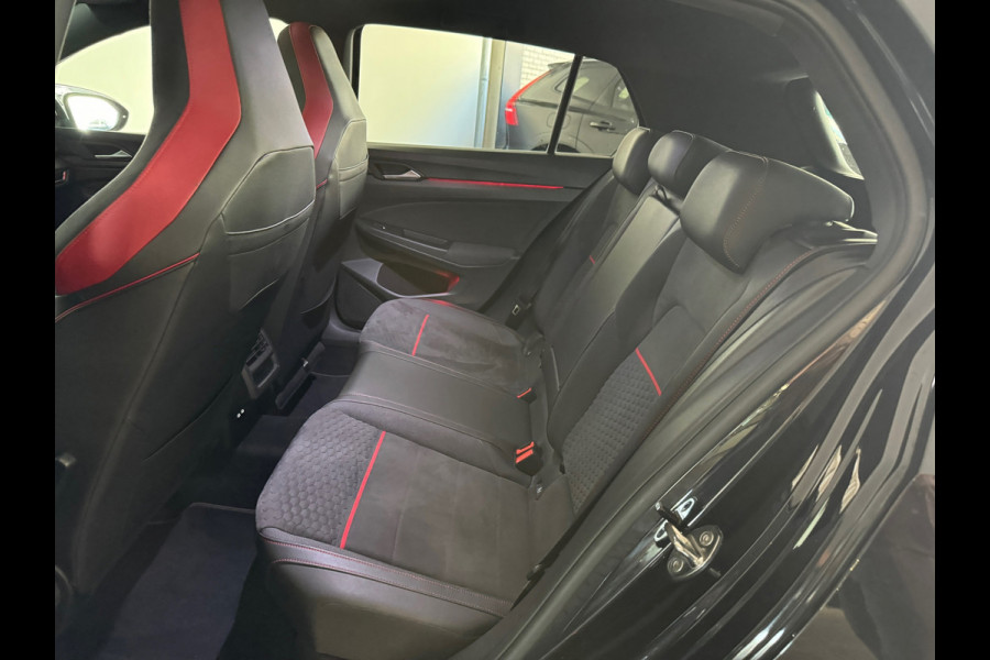 Volkswagen Golf 2.0 TSI GTI Clubsport Pano|Sfeer|IQ|Camera