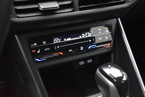 Volkswagen Polo 1.0 TSI Highline IQ Led Keyles Virtual Camera ACC Lane Carplay