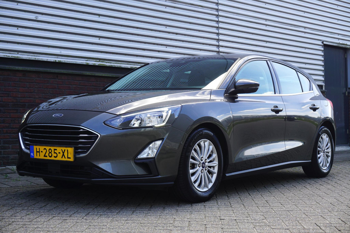 Ford Focus 1.0 EcoB.125PK Titanium Bus/Inparkeer hulpsysteem/ 100%Dealeronderhouden.