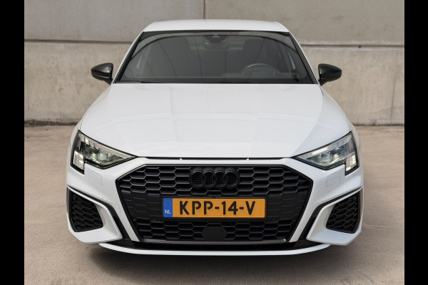 Audi A3 Limousine 35 TFSI S-Line S-tronic 19' OZ B&O HUD Sfeerverlichting