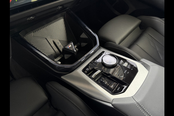 BMW X3 30e 300PK PHEV XDRIVE M SPORT / BROOKLYNGRAU METALLIC PANO SCHUIFDAK / HARMAN KARDON / 360.CAM / INNOVATION / BROOKLYNGRAU METALLIC