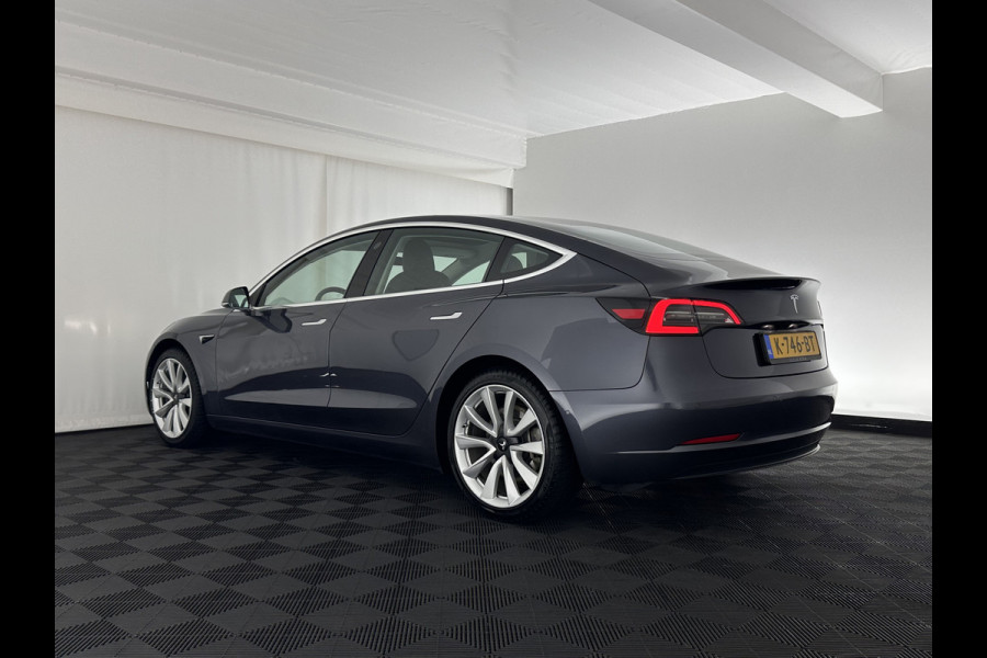 Tesla Model 3 Standard RWD Plus 60 kWh [ 3-Fase ]{SOH-98%} (INCL-BTW) Aut. *PANO | AUTOPILOT | LEATHER | KEYLESS | FULL-LED | MEMORY-PACK | TOPVIEW | DAB | CARPLAY | DIGI-COCKPIT | LANE-ASSIST | COMFORTSEATS | 19"ALU*