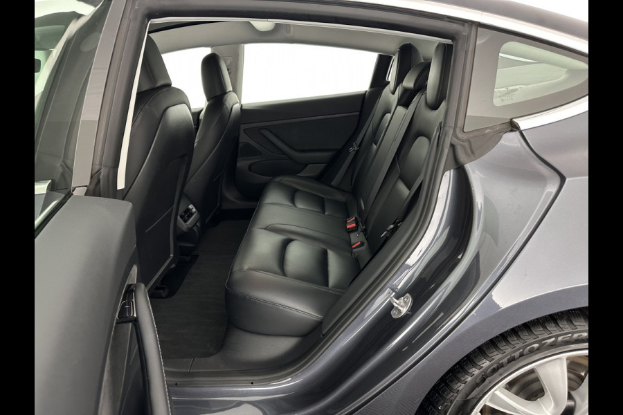 Tesla Model 3 Standard RWD Plus 60 kWh [ 3-Fase ]{SOH-98%} (INCL-BTW) Aut. *PANO | AUTOPILOT | LEATHER | KEYLESS | FULL-LED | MEMORY-PACK | TOPVIEW | DAB | CARPLAY | DIGI-COCKPIT | LANE-ASSIST | COMFORTSEATS | 19"ALU*