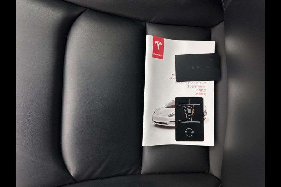 Tesla Model 3 Standard RWD Plus 60 kWh [ 3-Fase ]{SOH-98%} (INCL-BTW) Aut. *PANO | AUTOPILOT | LEATHER | KEYLESS | FULL-LED | MEMORY-PACK | TOPVIEW | DAB | CARPLAY | DIGI-COCKPIT | LANE-ASSIST | COMFORTSEATS | 19"ALU*