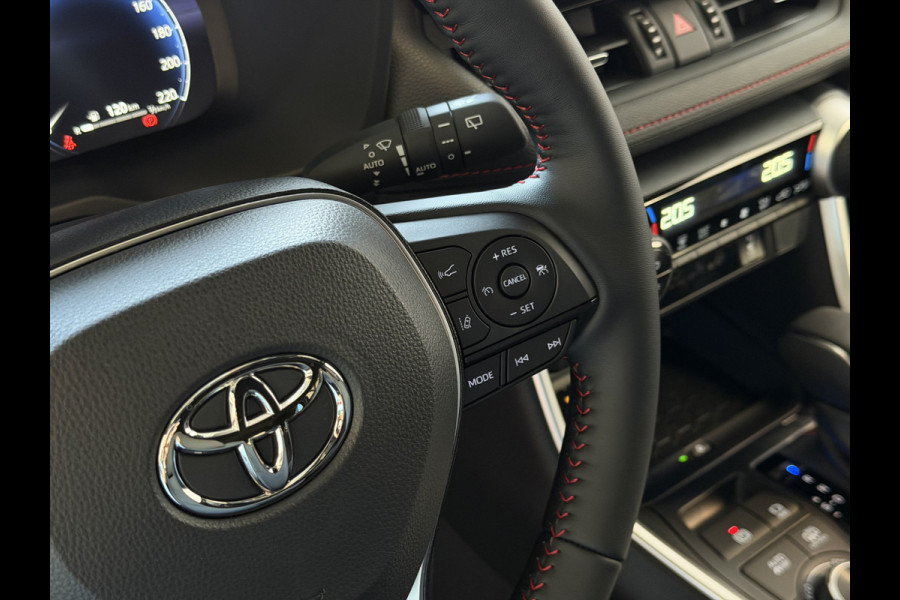 Toyota RAV4 2.5 PHEV AWD 306PK ✅gloednieuw ✅ | Trekgew. 1500KG | Head-up display | Camera | Full LED | Elektrische achterklep | Stuur/Stoelv PHEV PLUG IN