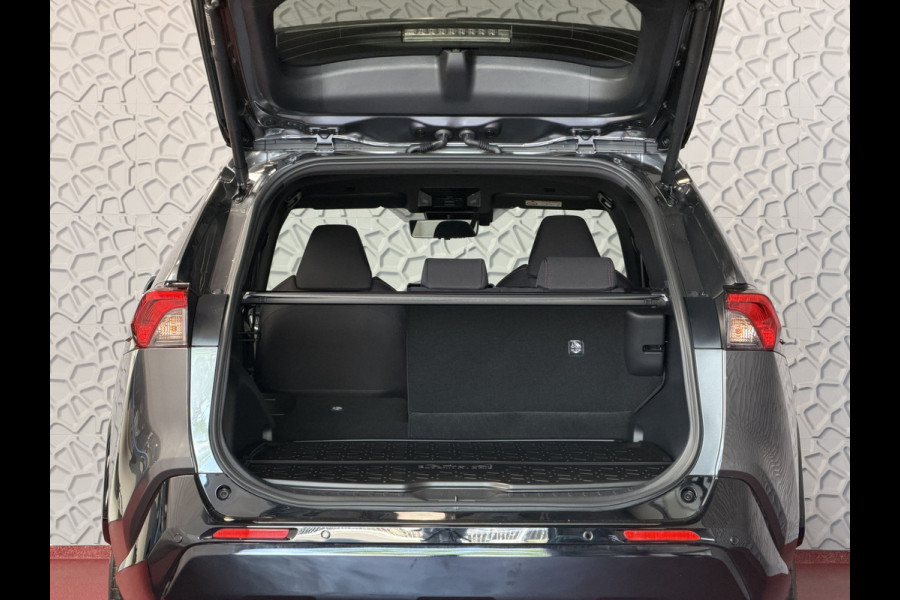 Toyota RAV4 2.5 PHEV AWD 306PK ✅gloednieuw ✅ | Trekgew. 1500KG | Head-up display | Camera | Full LED | Elektrische achterklep | Stuur/Stoelv PHEV PLUG IN