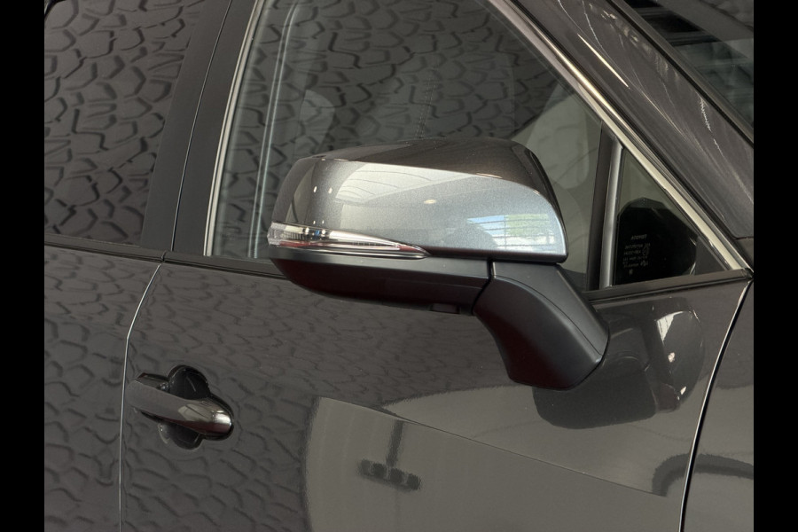 Toyota RAV4 2.5 PHEV AWD 306PK ✅gloednieuw ✅ | Trekgew. 1500KG | Head-up display | Camera | Full LED | Elektrische achterklep | Stuur/Stoelv PHEV PLUG IN