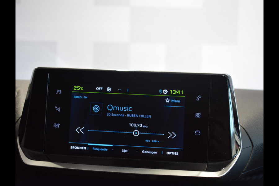 Peugeot e-208 EV Allure Pack 50 kWh | 3 Fase | 3D i-Cockpit | Achteruitrijcamera | Climate Control | Android Auto / Apple CarPlay |