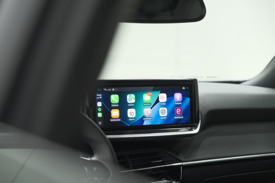 Peugeot 2008 Hybrid 145 Allure | Apple Carplay | Climate Control | Parkeersensoren Voor + Achter