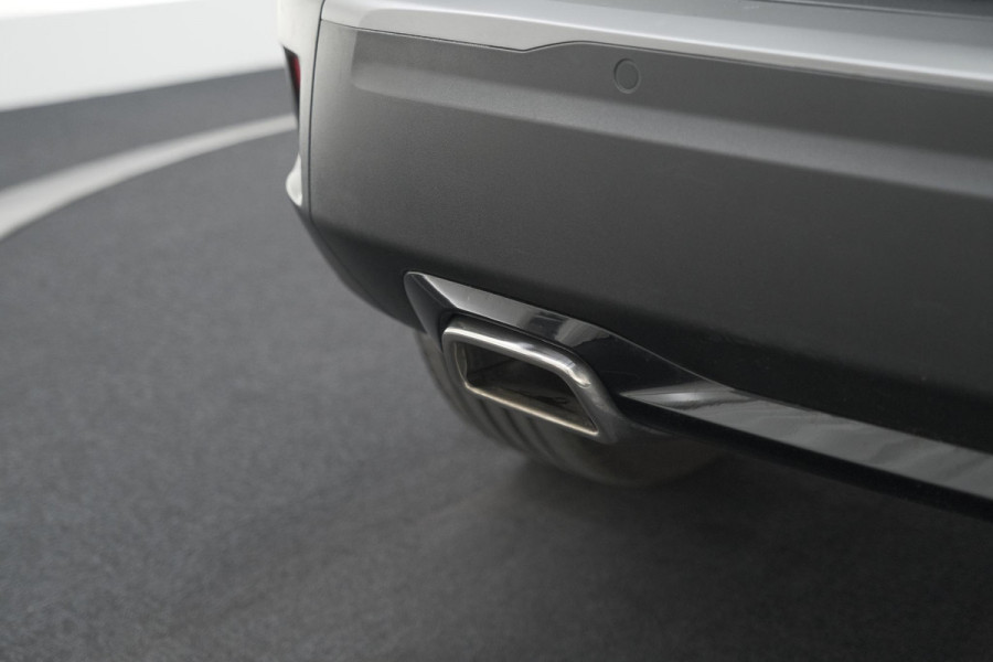 Peugeot 2008 Hybrid 145 Allure | Apple Carplay | Climate Control | Parkeersensoren Voor + Achter