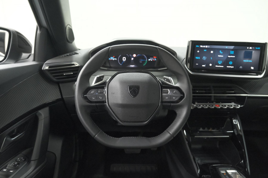 Peugeot 2008 Hybrid 145 Allure | Apple Carplay | Climate Control | Parkeersensoren Voor + Achter
