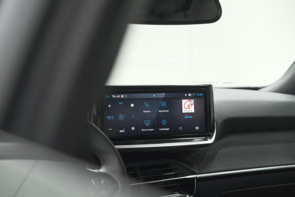 Peugeot 2008 Hybrid 145 Allure | Apple Carplay | Climate Control | Parkeersensoren Voor + Achter