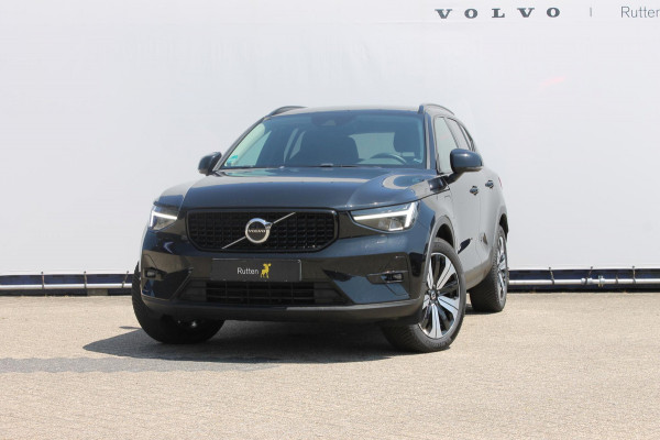 Volvo XC40 T5 262PK Automaat Recharge Inscription Lederen bekleding / Parkeersensoren met parkeercamera achter / Harman Kardon audio / Verwarmbare voorruit