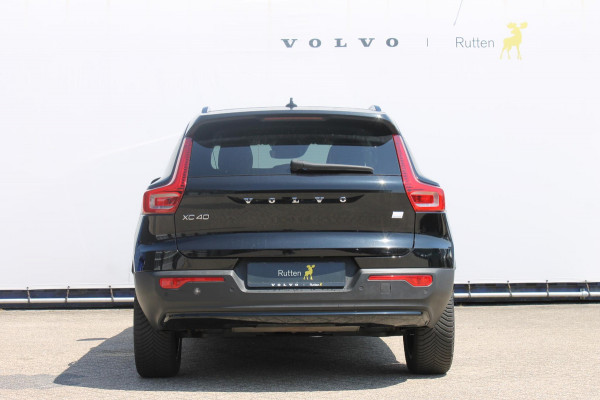Volvo XC40 T5 262PK Automaat Recharge Inscription Lederen bekleding / Parkeersensoren met parkeercamera achter / Harman Kardon audio / Verwarmbare voorruit
