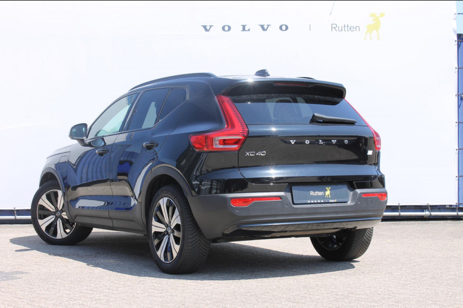 Volvo XC40 T5 262PK Automaat Recharge Inscription Lederen bekleding / Parkeersensoren met parkeercamera achter / Harman Kardon audio / Verwarmbare voorruit
