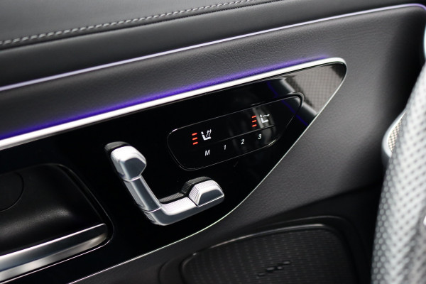 Mercedes-Benz CLE Cabriolet 200 AMG Line | Memory | Airscarf | Verwarmd Stuurwiel | Camera | Keyless Go | Apple Carplay | High Perf. LED | Sfeerverlichting Premium+ |