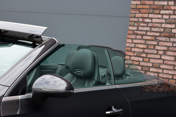 Mercedes-Benz CLE Cabriolet 200 AMG Line | Memory | Airscarf | Verwarmd Stuurwiel | Camera | Keyless Go | Apple Carplay | High Perf. LED | Sfeerverlichting Premium+ |