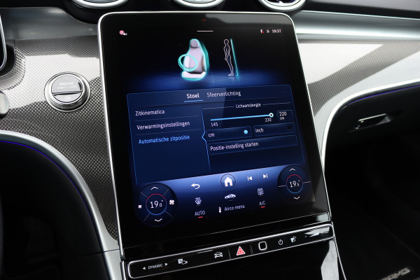 Mercedes-Benz CLE Cabriolet 200 AMG Line | Memory | Airscarf | Verwarmd Stuurwiel | Camera | Keyless Go | Apple Carplay | High Perf. LED | Sfeerverlichting Premium+ |