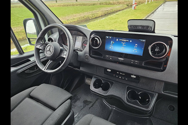 Mercedes-Benz Sprinter 315 L2H2 Mbux10 Automaat Camera Airco Cruise Control Nieuw Model BPM Vrij Euro6 150 PK!
