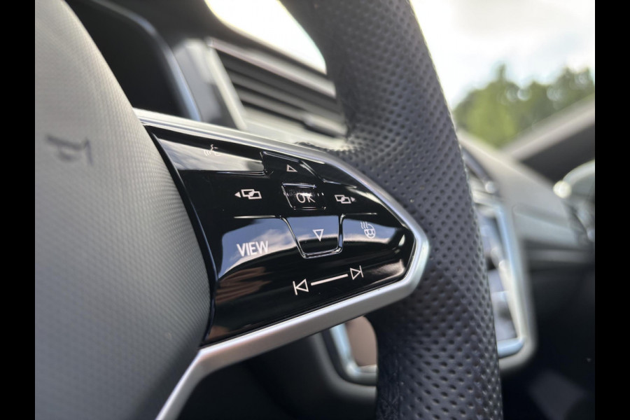 Volkswagen Tiguan Allspace 1.5 TSI R-Line Business+ 7p. | 87.800 KM | 7 zitplaatsen | Panorama - Dak | Virtual Cockpit | Winterpack | Camera