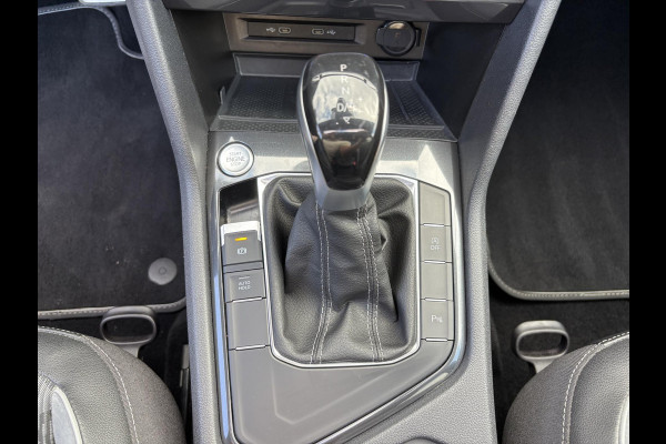 Volkswagen Tiguan Allspace 1.5 TSI R-Line Business+ 7p. | 87.800 KM | 7 zitplaatsen | Panorama - Dak | Virtual Cockpit | Winterpack | Camera