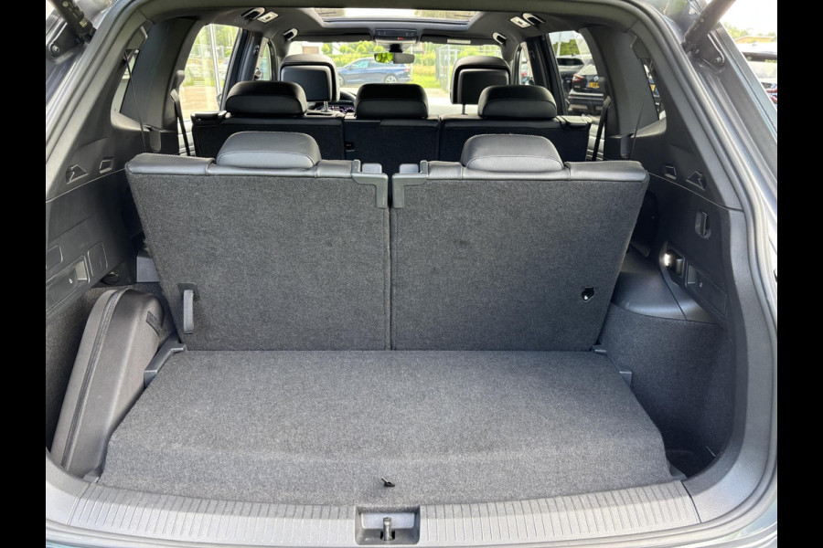 Volkswagen Tiguan Allspace 1.5 TSI R-Line Business+ 7p. | 87.800 KM | 7 zitplaatsen | Panorama - Dak | Virtual Cockpit | Winterpack | Camera