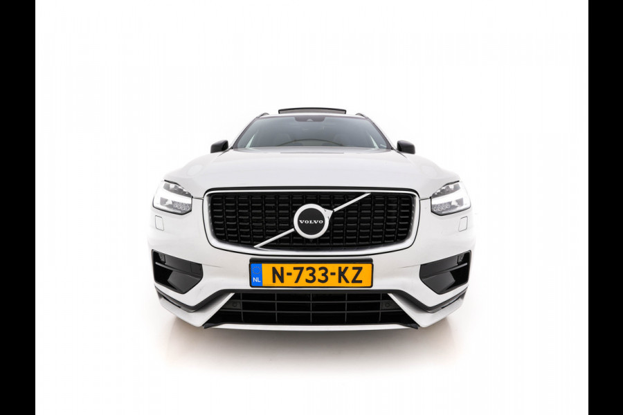 Volvo XC90 2.0 B5 AWD Inscription R-Design Intro Edition [7-Pers.] Aut. *PANO | LEATHER-ALCANTARA | FULL-LED | MEMORY-PACK | BOWERS&WILKINS | BLINDSPOT | KEYLESS | DIGI-COCKPIT | NAVI-FULLMAP | PRIVACYGLASS | HEATED-SPORTSEATS | TOWBAR | 20''ALU*