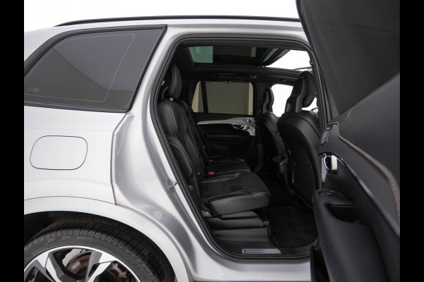Volvo XC90 2.0 B5 AWD Inscription R-Design Intro Edition [7-Pers.] Aut. *PANO | LEATHER-ALCANTARA | FULL-LED | MEMORY-PACK | BOWERS&WILKINS | BLINDSPOT | KEYLESS | DIGI-COCKPIT | NAVI-FULLMAP | PRIVACYGLASS | HEATED-SPORTSEATS | TOWBAR | 20''ALU*