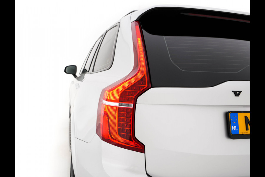 Volvo XC90 2.0 B5 AWD Inscription R-Design Intro Edition [7-Pers.] Aut. *PANO | LEATHER-ALCANTARA | FULL-LED | MEMORY-PACK | BOWERS&WILKINS | BLINDSPOT | KEYLESS | DIGI-COCKPIT | NAVI-FULLMAP | PRIVACYGLASS | HEATED-SPORTSEATS | TOWBAR | 20''ALU*