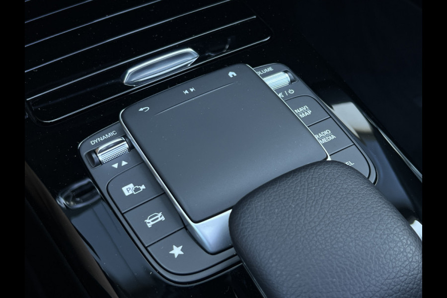Mercedes-Benz CLA-Klasse Shooting Brake 200 Edition AMG-Line | Pano | Camera | Multibeam | Night Pakket