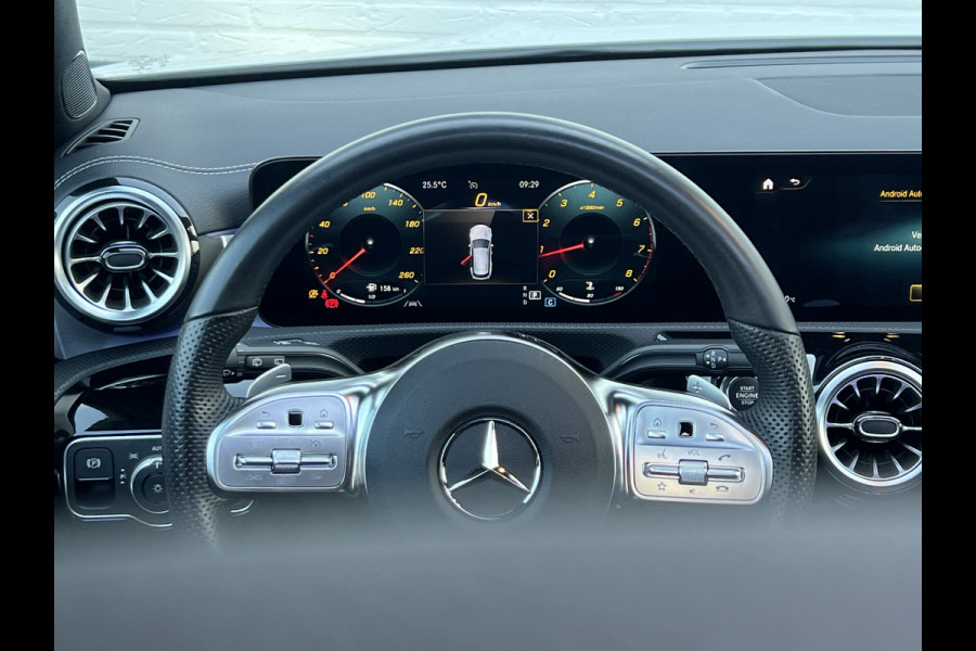 Mercedes-Benz CLA-Klasse Shooting Brake 200 Edition AMG-Line | Pano | Camera | Multibeam | Night Pakket