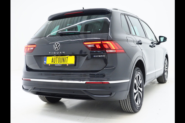 Volkswagen Tiguan 1.4 TSI eHybrid Elegance | Panoramadak | HUD | 360 | Sfeerlicht | Virtual | Adaptive Cruise | Dodehoek