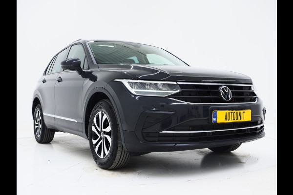 Volkswagen Tiguan 1.4 TSI eHybrid Elegance | Panoramadak | HUD | 360 | Sfeerlicht | Virtual | Adaptive Cruise | Dodehoek