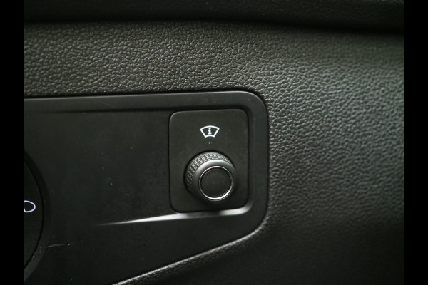 Volkswagen Tiguan 1.4 TSI eHybrid Elegance | Panoramadak | HUD | 360 | Sfeerlicht | Virtual | Adaptive Cruise | Dodehoek