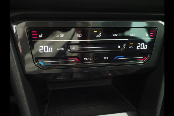 Volkswagen Tiguan 1.4 TSI eHybrid Elegance | Panoramadak | HUD | 360 | Sfeerlicht | Virtual | Adaptive Cruise | Dodehoek