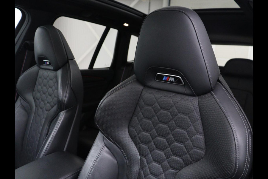 BMW X3 M Competition | Panoramadak | Head-Up | 360 Camera | Adaptive cruise | Leder | Achterbankverwarming | Carplay | Trekhaak | Sfeerverlichting | Harman/Kardon | Navigatie | Keyless | M Sportstoelen | 21'' velgen | Adaptief LED