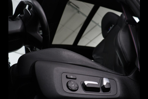 BMW X3 M Competition | Panoramadak | Head-Up | 360 Camera | Adaptive cruise | Leder | Achterbankverwarming | Carplay | Trekhaak | Sfeerverlichting | Harman/Kardon | Navigatie | Keyless | M Sportstoelen | 21'' velgen | Adaptief LED