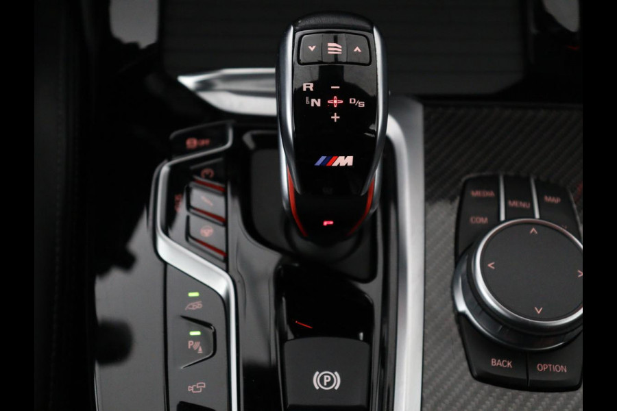 BMW X3 M Competition | Panoramadak | Head-Up | 360 Camera | Adaptive cruise | Leder | Achterbankverwarming | Carplay | Trekhaak | Sfeerverlichting | Harman/Kardon | Navigatie | Keyless | M Sportstoelen | 21'' velgen | Adaptief LED