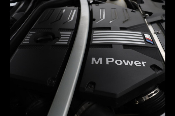 BMW X3 M Competition | Panoramadak | Head-Up | 360 Camera | Adaptive cruise | Leder | Achterbankverwarming | Carplay | Trekhaak | Sfeerverlichting | Harman/Kardon | Navigatie | Keyless | M Sportstoelen | 21'' velgen | Adaptief LED
