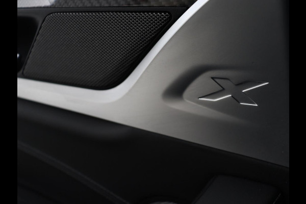 BMW X3 M Competition | Panoramadak | Head-Up | 360 Camera | Adaptive cruise | Leder | Achterbankverwarming | Carplay | Trekhaak | Sfeerverlichting | Harman/Kardon | Navigatie | Keyless | M Sportstoelen | 21'' velgen | Adaptief LED
