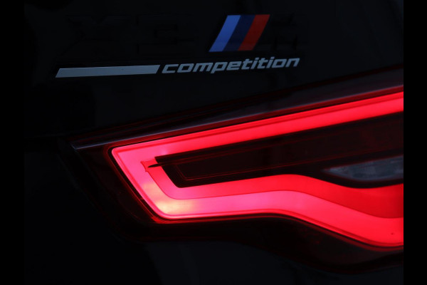 BMW X3 M Competition | Panoramadak | Head-Up | 360 Camera | Adaptive cruise | Leder | Achterbankverwarming | Carplay | Trekhaak | Sfeerverlichting | Harman/Kardon | Navigatie | Keyless | M Sportstoelen | 21'' velgen | Adaptief LED