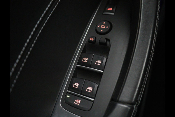 BMW X3 M Competition | Panoramadak | Head-Up | 360 Camera | Adaptive cruise | Leder | Achterbankverwarming | Carplay | Trekhaak | Sfeerverlichting | Harman/Kardon | Navigatie | Keyless | M Sportstoelen | 21'' velgen | Adaptief LED