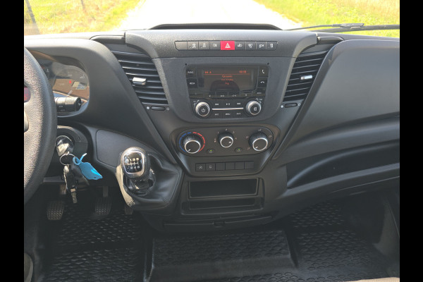 Iveco Daily 35C14V 2.3 410 H2 L4 H2 - 140 Pk - Euro 6 - Airco - Cruise Control