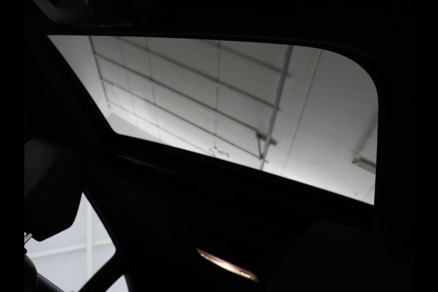 BMW 4 Serie Gran Coupé 418i High Executive | Schuifdak | Trekhaak | Climate control | Navigatie | Camera | Cruise control | Buetooth | DAB+ | Ambianceverlichting