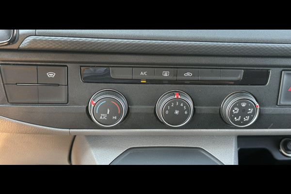 Volkswagen Transporter 2.0 TDI L2H1 Highline Automaat|Navi|Carplay|Camera